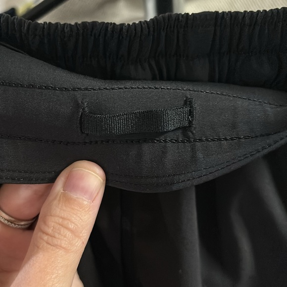 ❌SOLD❌ Lululemon black running shorts with reflective strip - Picture 6 of 7